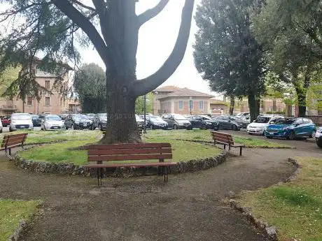 Photo de Parco di Piazza IV Novembre