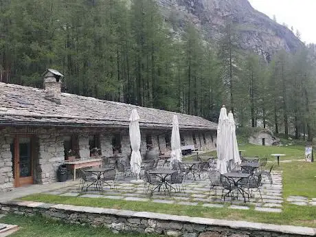 Photo de Rifugio Tetras Lyre - Campo Base Gran Paradiso