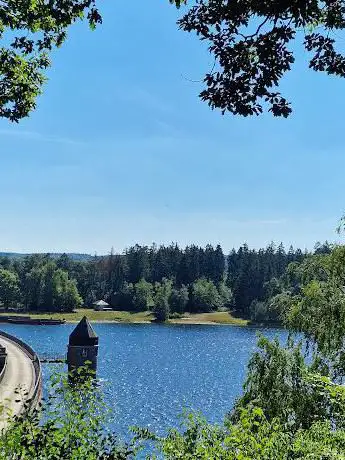 Photo de Aussichtspunkt Dreilägerbachtalsperre - Hürtgenwald / Westwall