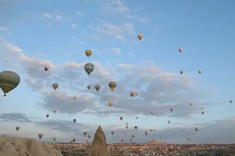 Photo de Balonların Toplu Kalkış Yeri