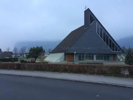 Photo de Katholische Kirche Bruder Klaus