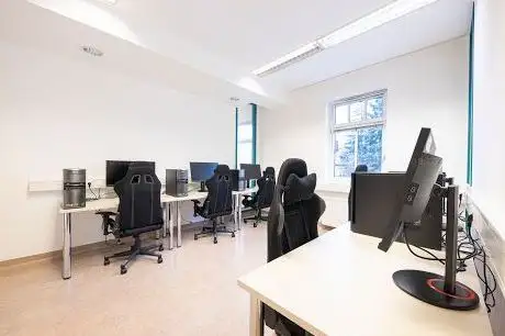 Photo de RAVEN ESPORT HOUSE