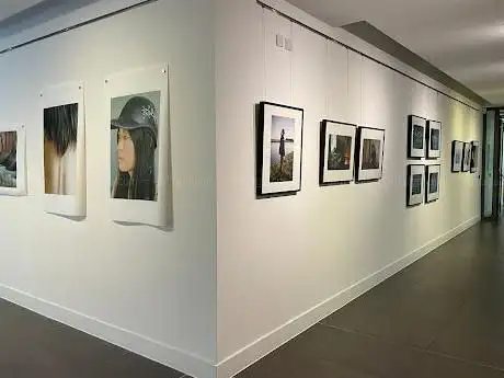 Photo de 12 Star Gallery