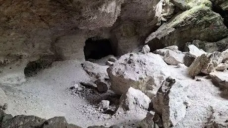 Photo de Höhlen Bad Vöslau