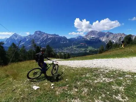 Photo de Cortina Bike Park Dolomiti