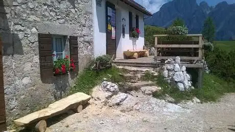 Photo de Rifugio Sommariva al Pramperet