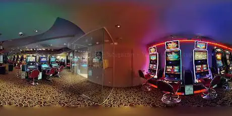 Photo de Golden Palace Rumes
