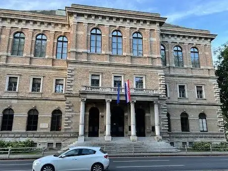 Photo de The Strossmayer Gallery of Old Masters (Strossmayerova galerija starih majstora)