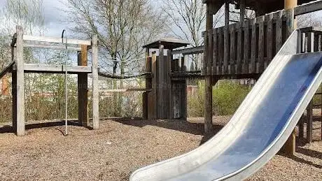 Photo de Spielplatz Eckendorfer Str