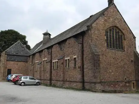 Photo de Holy Trinity Church  Whaley Bridge