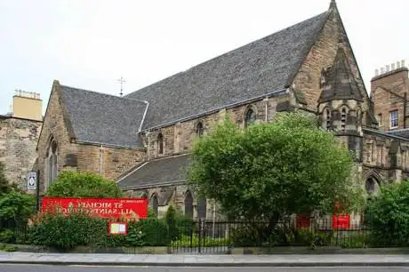 Photo de Saint Michael & All Saints