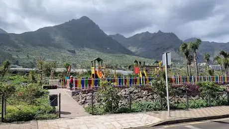 Photo de Children's playground