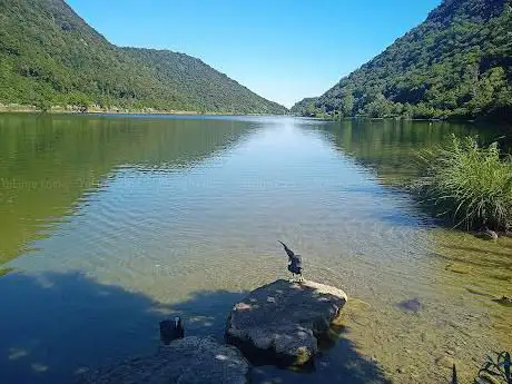Photo de Cycle-pedestrian lake Segrino