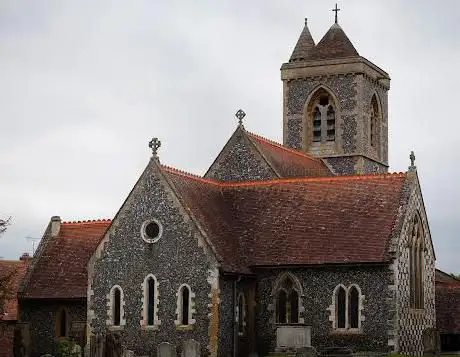 Photo de St Mary's Church White Waltham
