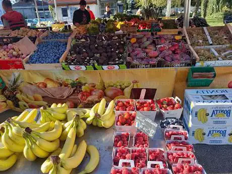 Photo de Marché Croix Rouge - Producteurs locaux