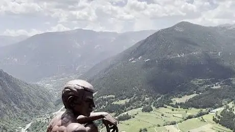 Foto de Pensador de Roc del Quer