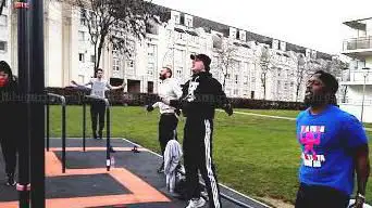 Photo de Parc de street workout