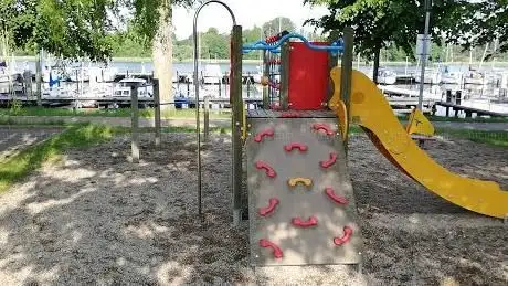 Photo de Spielplatz