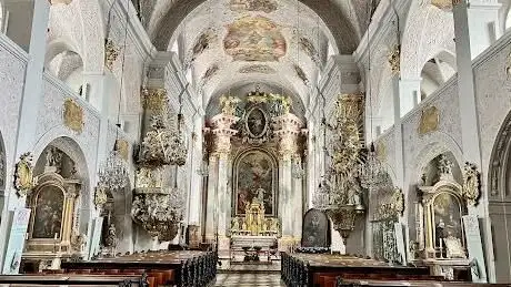 Photo de Klagenfurt Cathedral
