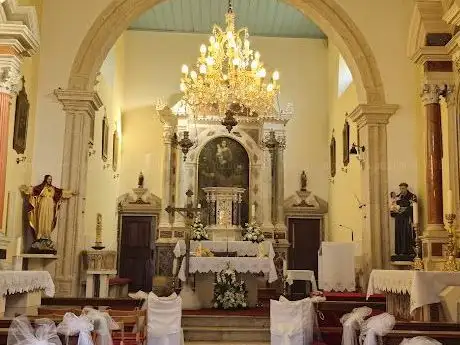 Photo de Church of Our Lady of Mount Carmel