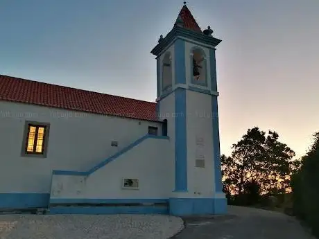 Photo de Centro Paroquial de São Tomé de Lamas