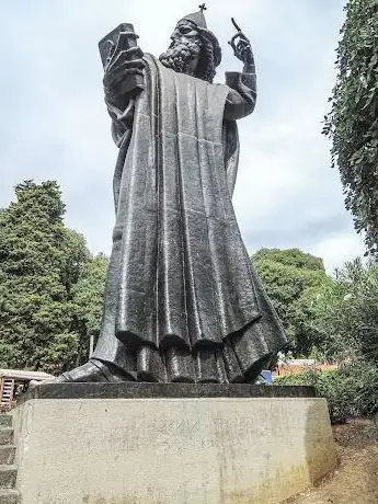 Photo of Gregory of Nin Statue