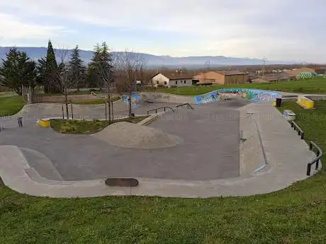 Photo de Skatepark Collonges