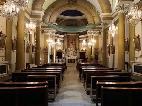 Photo de Saint Pierre Church