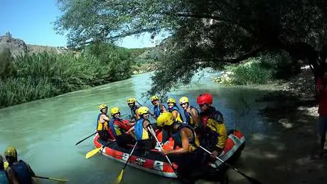 Photo de Rafting canyoning, kayaking, SALTARÃOS.com