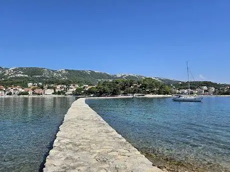 Photo de Otočić Sv. Juraj