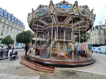 Foto de Carrousel Palace 1900