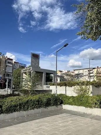Photo de Buca Kasaplar Meydanı