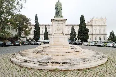 Photo de Monumento a Dom Carlos I