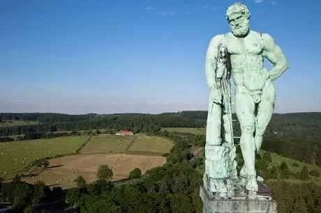 Photo de Statue d'Hercule