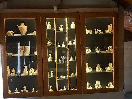 Photo de Archaeological Medusa Glass Works Museum