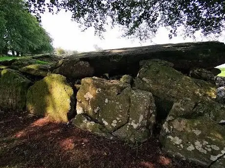 Photo de Labbacallee Wedge Tomb