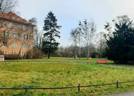 Photo de Park am Rathaus Lankwitz
