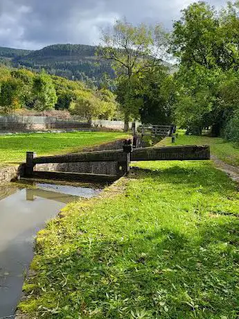Photo de Resolven Basin on Neath Canal