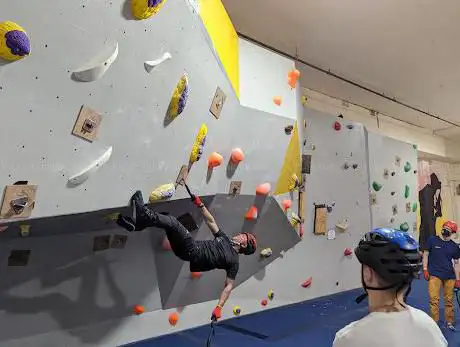 Photo de Hang On Climbing Centre