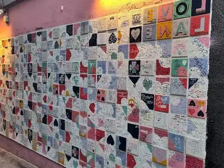 Photo de Love Lane in Temple Bar
