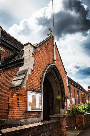 Photo de All Saints' Church