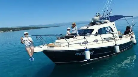 Photo de Bata Rent a Boat Malinska - Experience Malinska