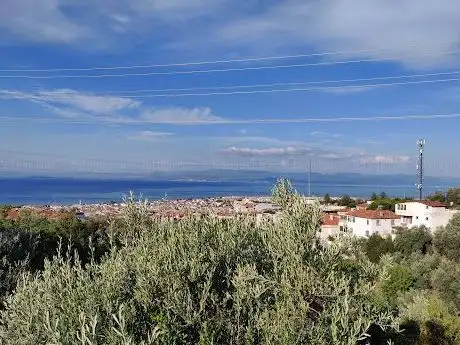 Photo de Altınoluk Merkez Parkı