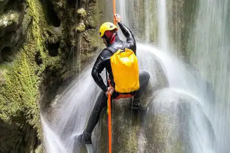 Photo de Millau Plein Air - canyoning - via ferrata
