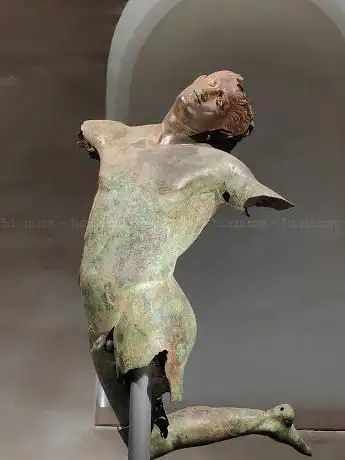 Photo de Museum of the Dancing Satyr