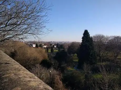 Photo de Royate Hill