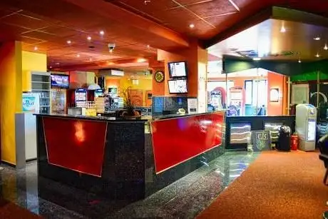 Photo de Casino Resort - Spielhalle
