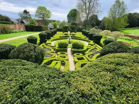 Photo de Bridge End Garden