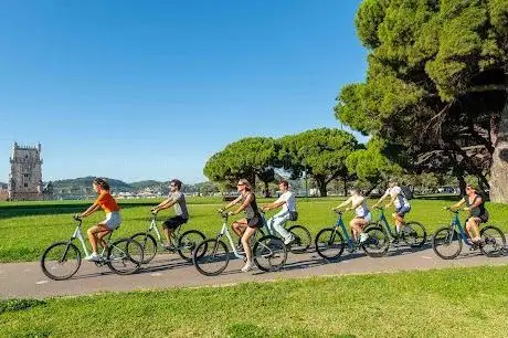 Photo de Lisbon Bike Tour & Outdoors