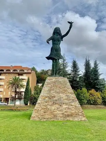 Photo de Estátua Princesa do Tua